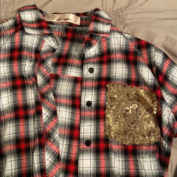 Gold sequin flannel! Size M - Picture 2 of 5